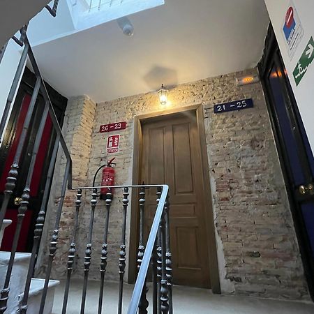 Kiwi Rooms Auto Check-In Valencia Ngoại thất bức ảnh