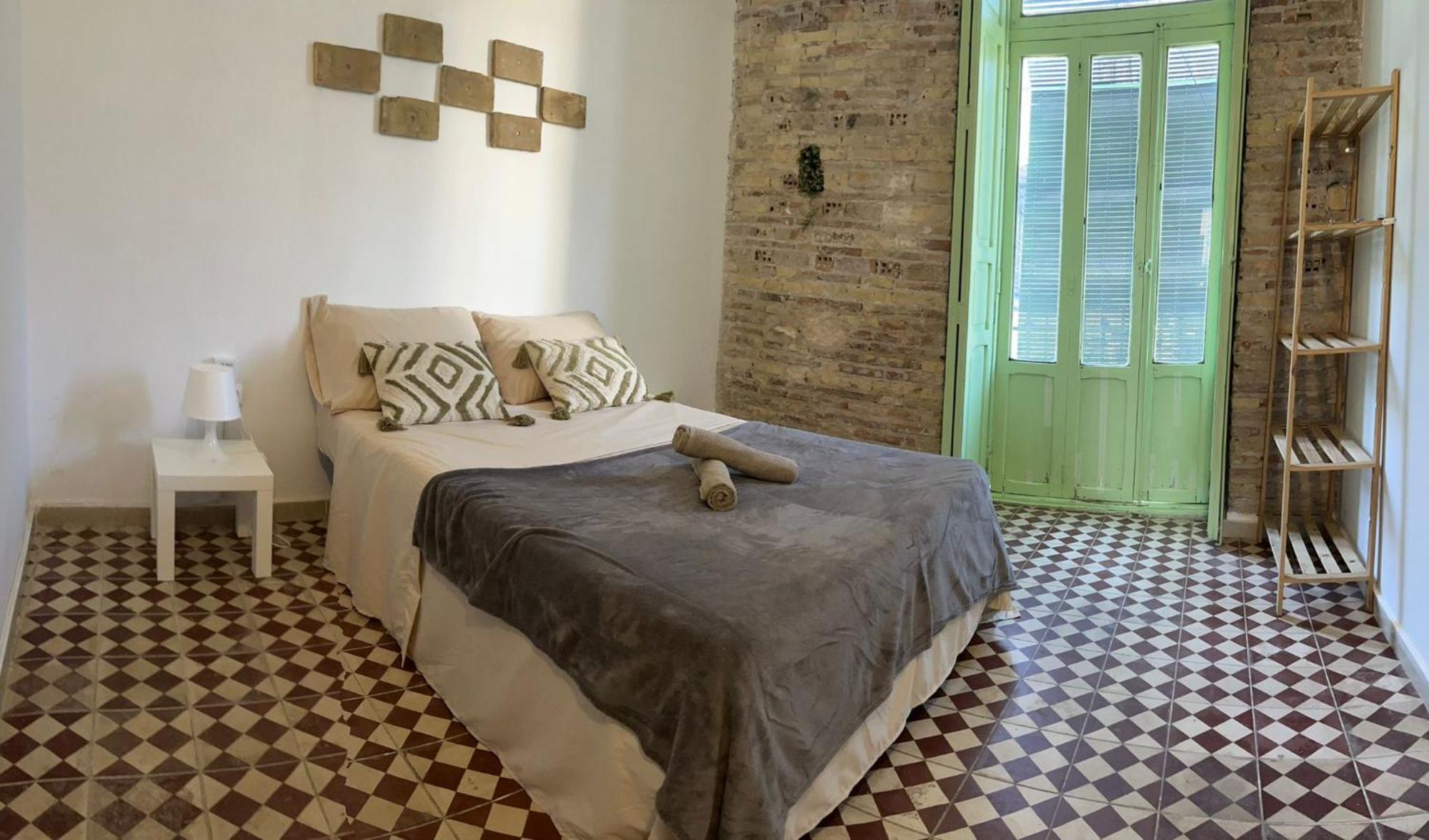 Kiwi Rooms Auto Check-In Valencia Ngoại thất bức ảnh